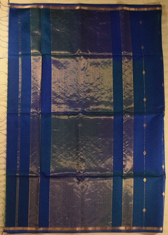 Dual-Tone Peacock Blue Handwoven Maheshwari Silk Cotton Saree