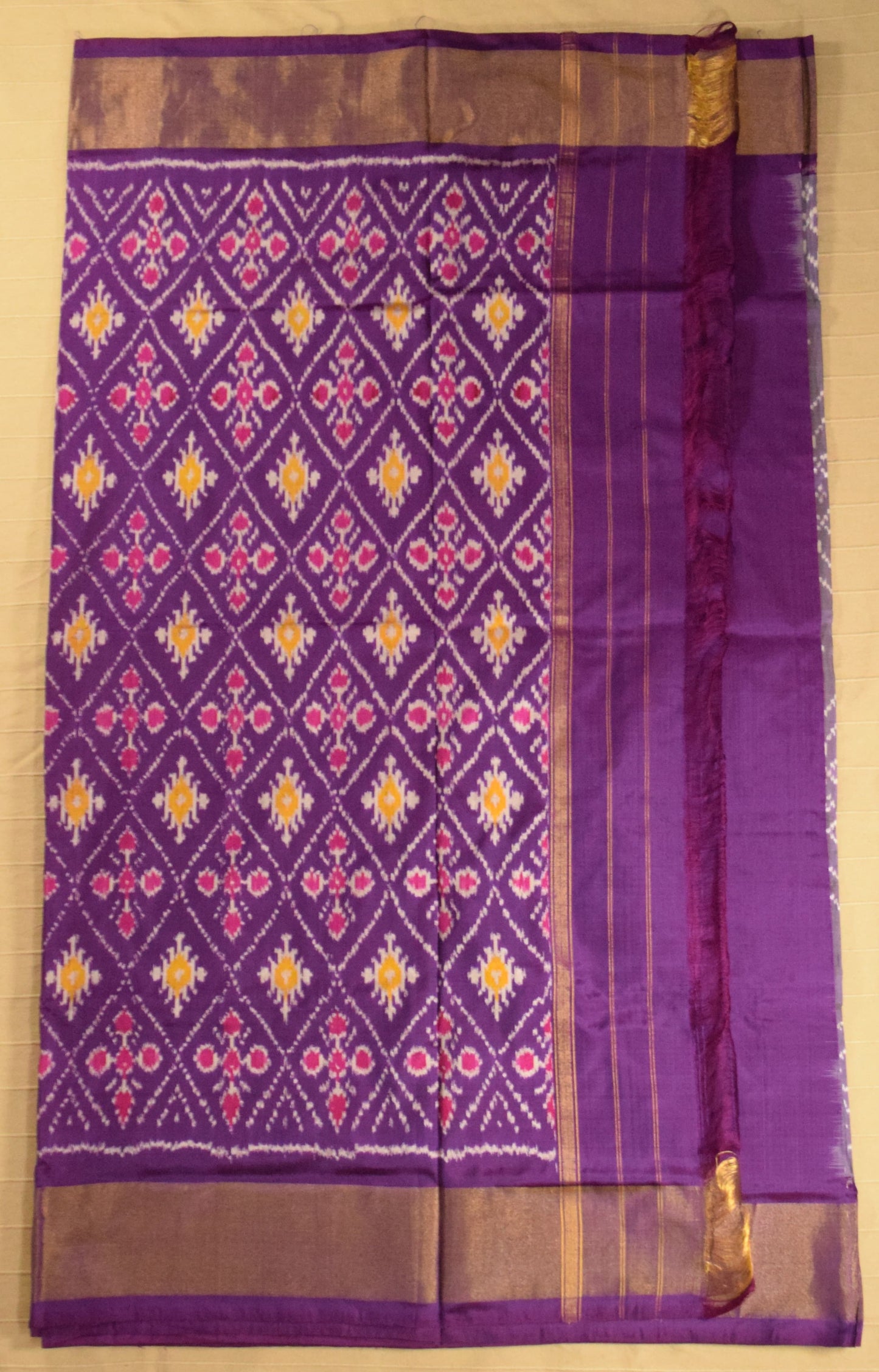 Lavender & Royal Violet Pure Handloom Pochampally Ikat Silk Saree