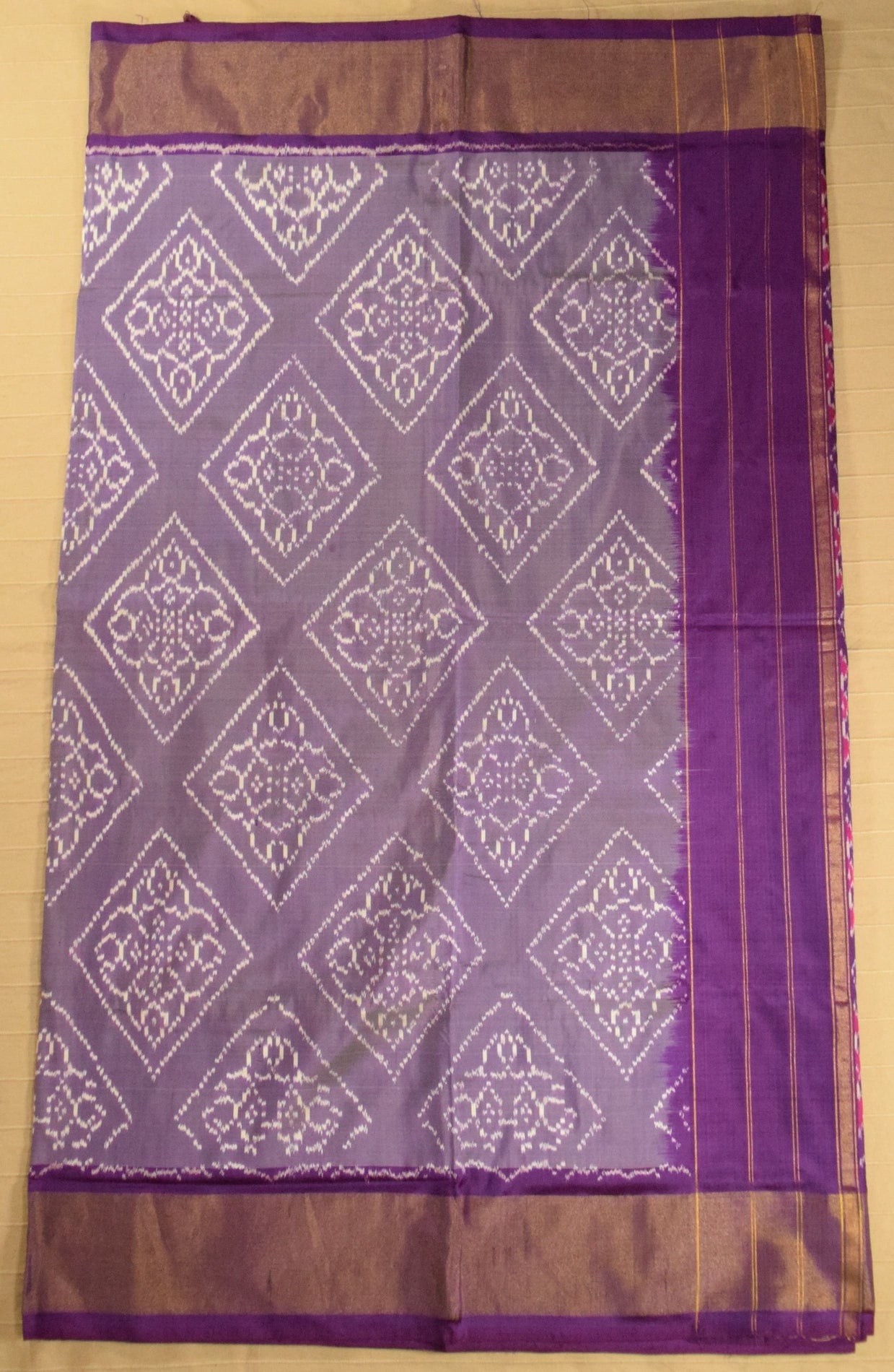 Lavender & Royal Violet Pure Handloom Pochampally Ikat Silk Saree