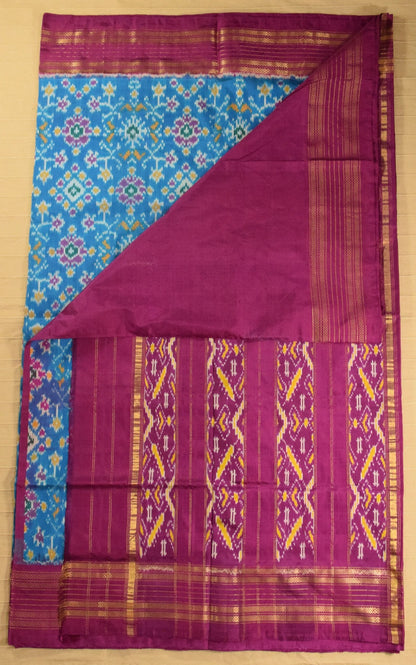 Sky Blue & Magenta Pink Pure Handloom Pochampally Ikat Silk Saree