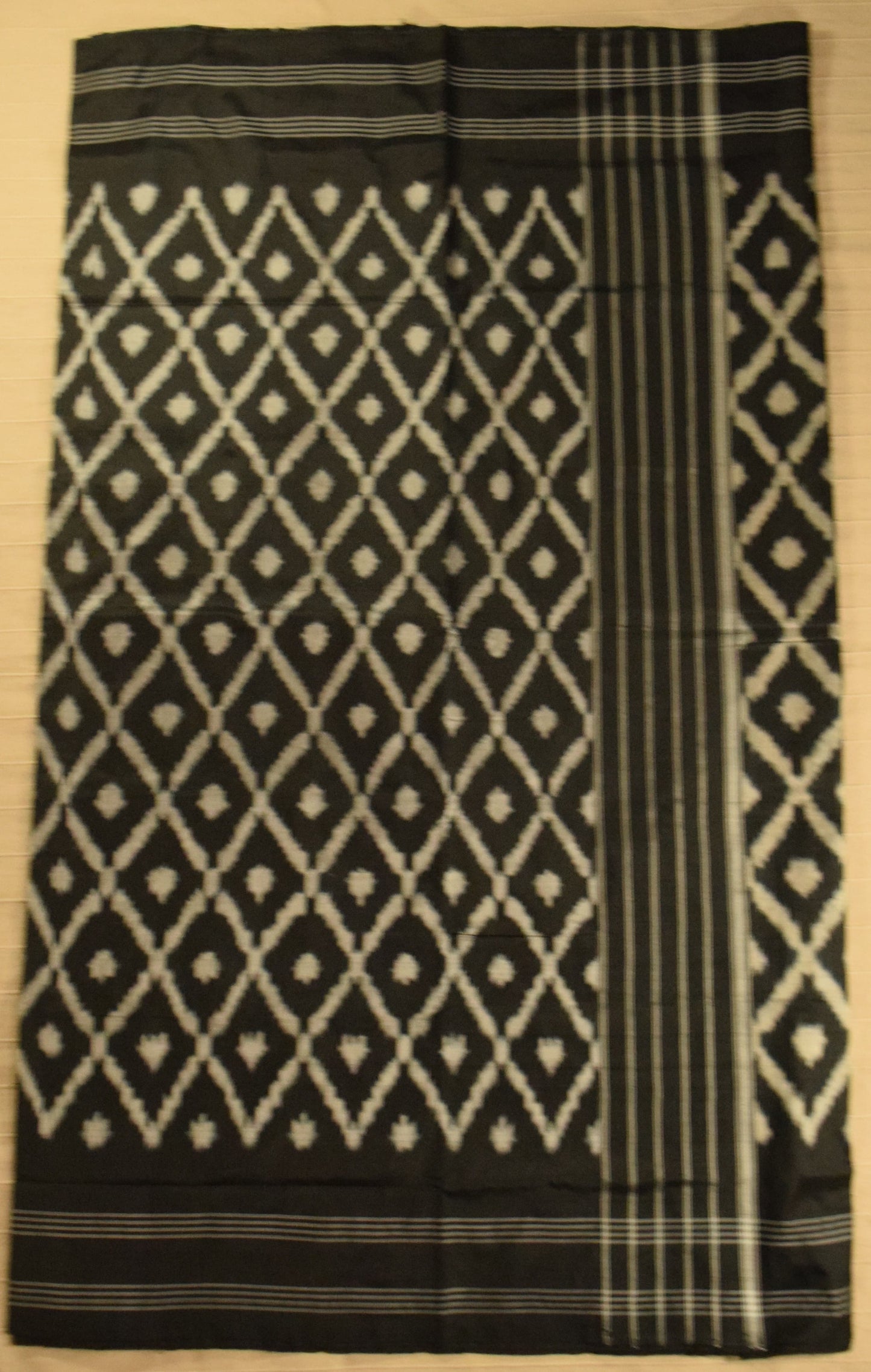 Jet Black Pure Handloom Pochampally Ikat Silk Saree
