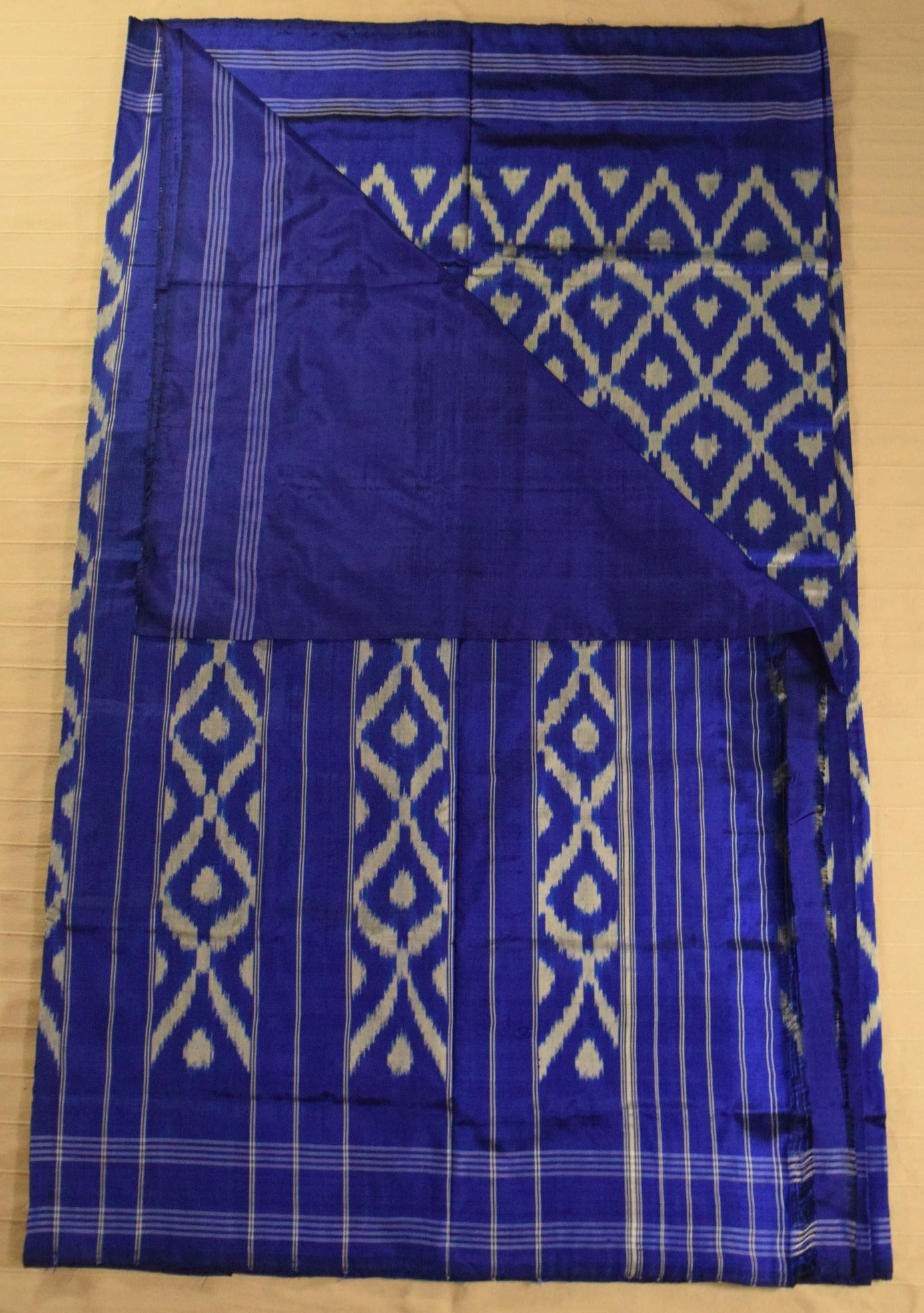 Royal Blue Pure Handloom Pochampally Ikat Silk Saree