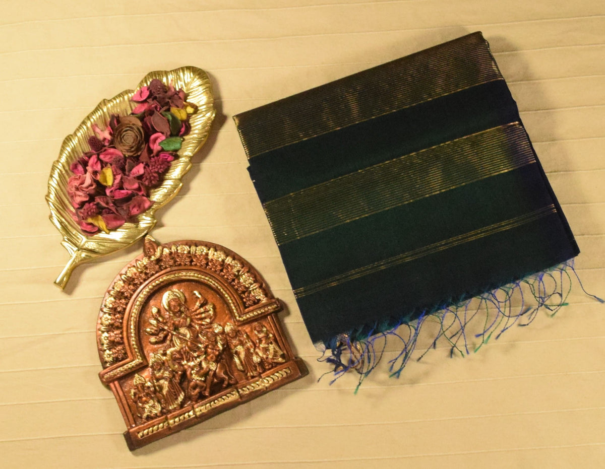 Dual-Tone Midnight Blue & Forest Green Handwoven Maheshwari Silk Cotton Saree