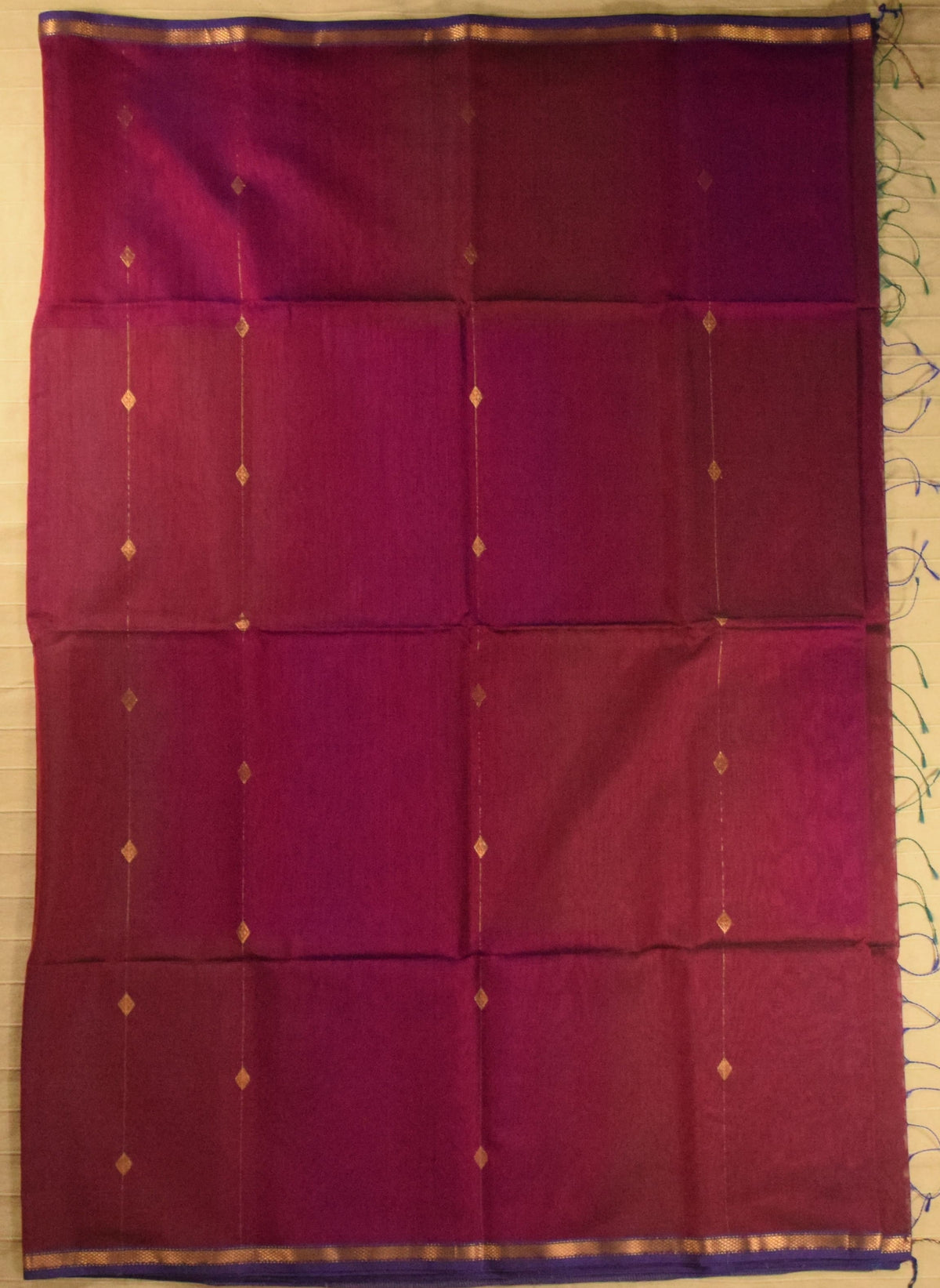 Dual-Tone Deep Magenta & Wine Handwoven Maheshwari Silk Cotton Saree
