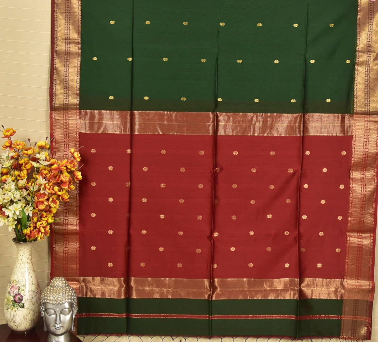 Imperial Bottle Green &  Crimson Red Maheshwari Silk Cotton Saree