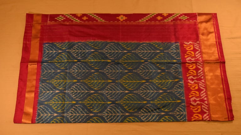 Deep Blue and Vibrant Pink Pure handloom Pochampally Ikat Silk saree